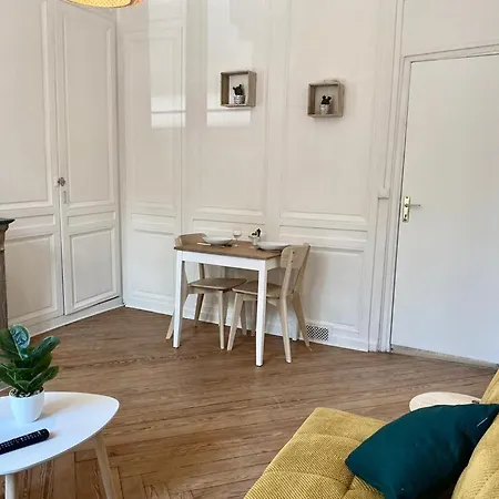 شقة App T1 Chaleureux Au Coeur De *